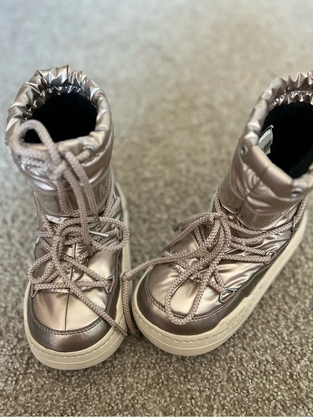 Moon Boot Kids Metallic Rose Gold Puffy Winter Boots